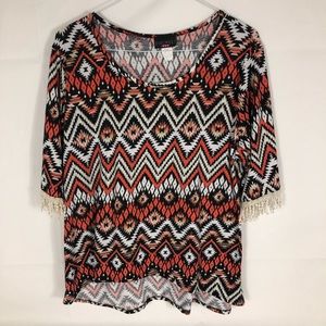 Discreet Shirt Womens 3X Chevron Southwestern Aztec Boho Fringe Hi Low Top